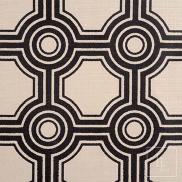Black and Ivory Maze